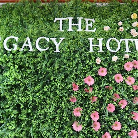 The Legacy Hotel Tayabas Екстериор снимка