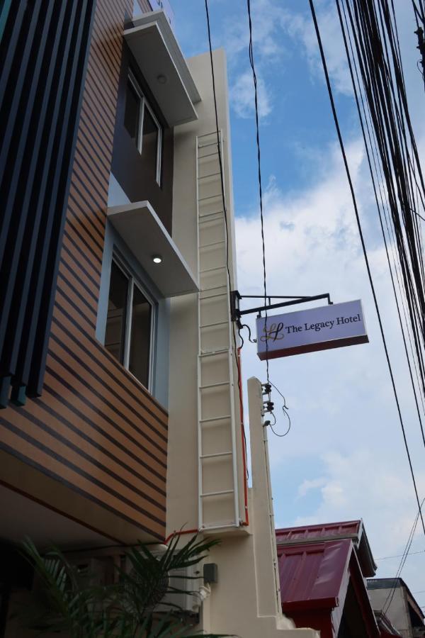 The Legacy Hotel Tayabas Екстериор снимка